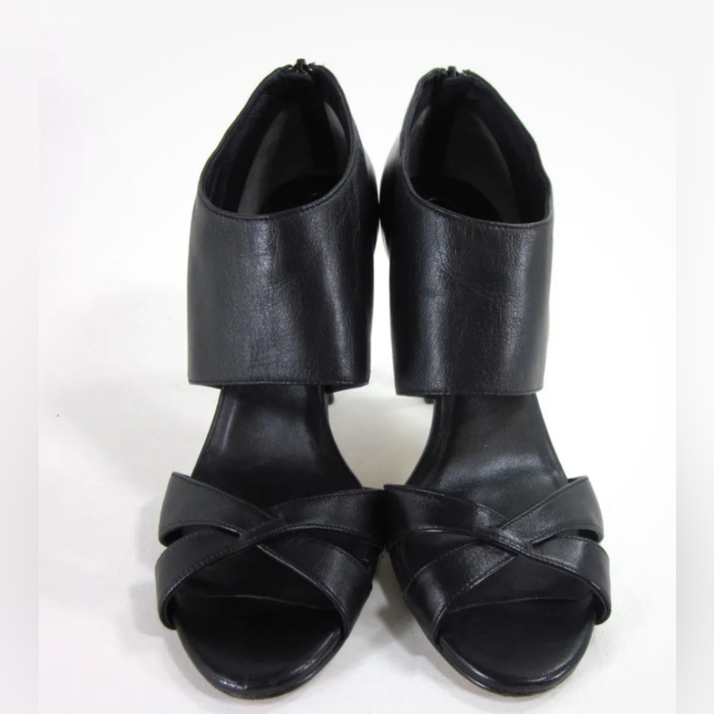 COLE HAAN NATASHA ANKLE-WRAP SANDAL BLACK LEATHER $300 (like new)